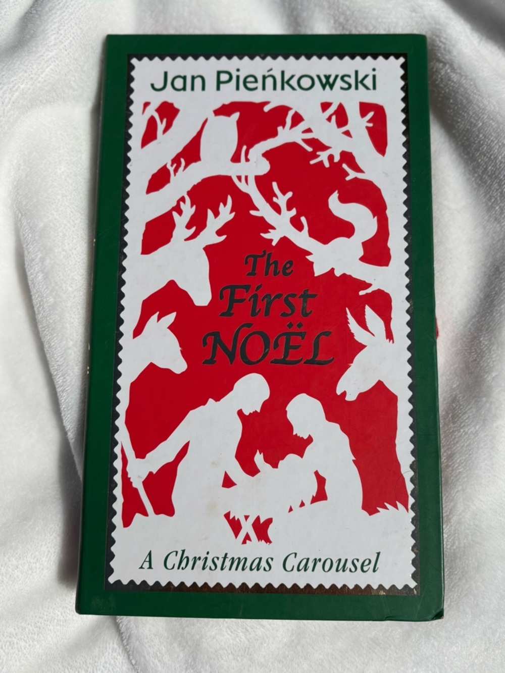 The First Noel : A Christmas Carousel by Jan Pienkowski (2004, Novelty Book)